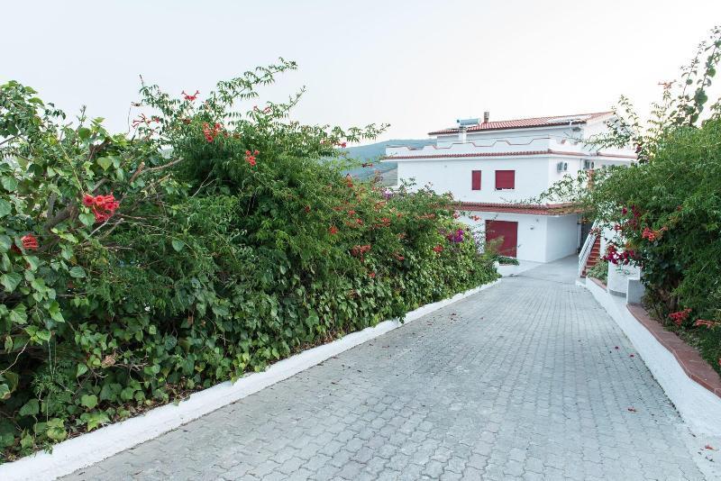 Villa Milena Apartments & Rooms Agropoli Bagian luar foto
