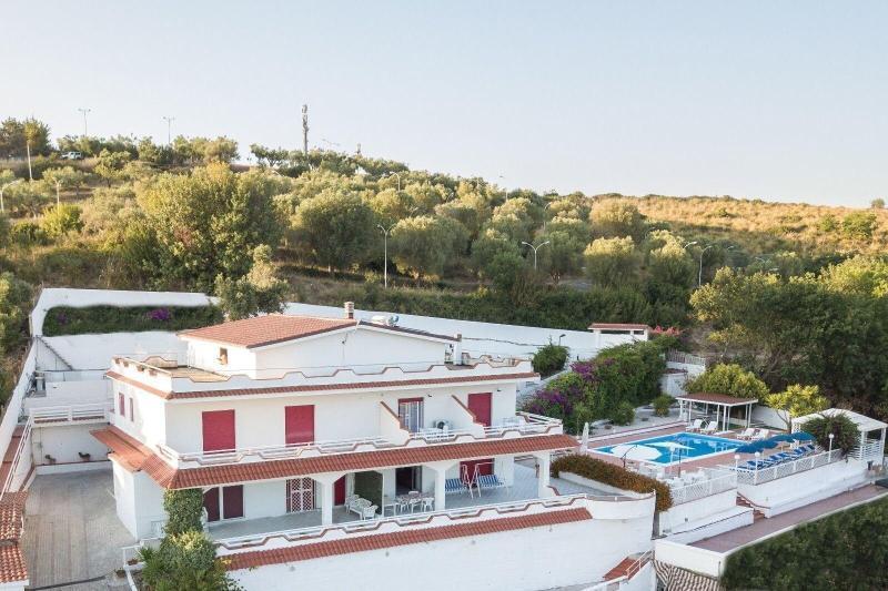 Villa Milena Apartments & Rooms Agropoli Bagian luar foto